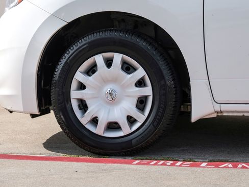 Used 2015 Nissan Quest S FWD image 51