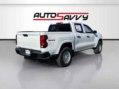 Used 2024 Chevrolet Colorado W/T w/ Safety Package image 7