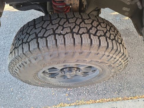 Used 2018 Toyota Tacoma TRD Pro image 25