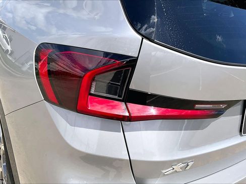 Used 2025 BMW X1 xDrive28i w/ Convenience Package image 27