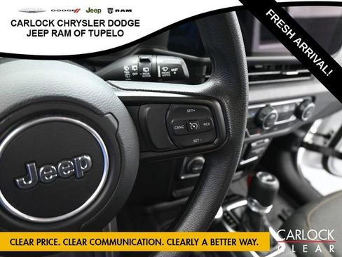 Used 2024 Jeep Wrangler Sport image 18