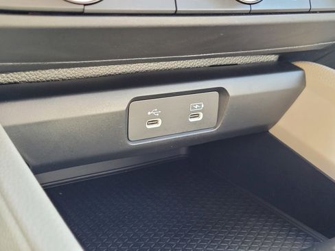 Certified 2025 Honda Accord LX image 26