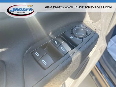 Used 2024 Chevrolet Equinox LT FWD image 22