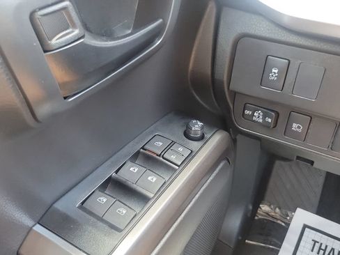 Certified 2023 Toyota Tacoma SR5 RWD image 19