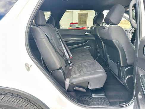 Used 2024 Dodge Durango SXT image 25