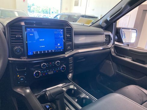 New 2026 Ford F150 Lariat w/ Equipment Group 501A Mid AWD/4WD image 19