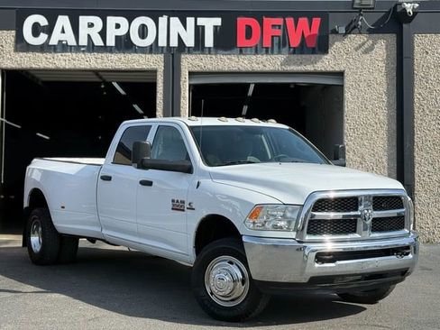 Used 2018 RAM 3500 Tradesman w/ Chrome Appearance Group image 2