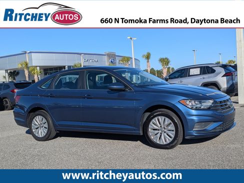 Used 2020 Volkswagen Jetta S image 1