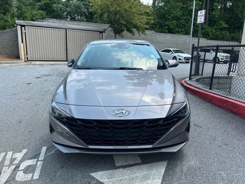 Certified 2023 Hyundai Elantra SEL FWD image 2