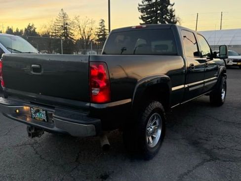 Used 2003 Chevrolet Silverado 2500 LT w/ Skid Plate Package image 4