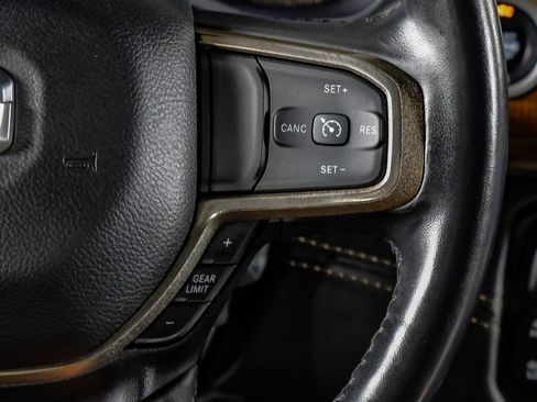 Used 2024 RAM 3500 Limited w/ Towing Technology Group AWD/4WD image 17