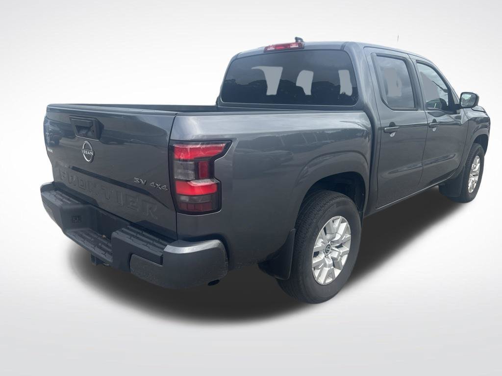 Used 2022 Nissan Frontier SV AWD/4WD image 3