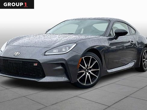 Used 2023 Toyota GR86 w/ ALL Weather Mat Package (TMS) image 1