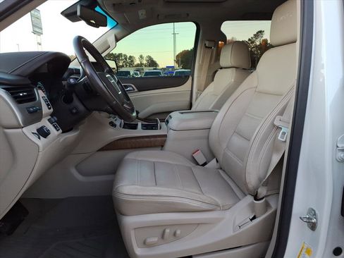 Used 2020 GMC Yukon Denali w/ Denali Ultimate Package image 19