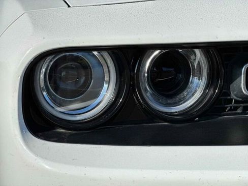 Used 2021 Dodge Challenger SXT image 32