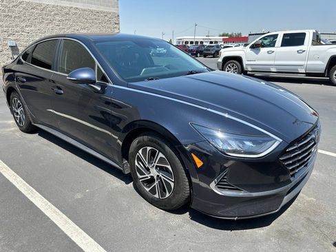 Used 2022 Hyundai Sonata Blue FWD image 2