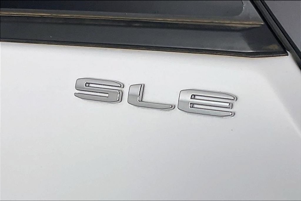 Certified 2023 GMC Terrain SLE FWD image 22