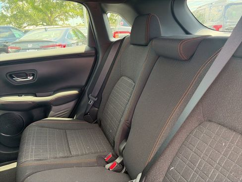 Used 2025 Honda HR-V Sport image 9