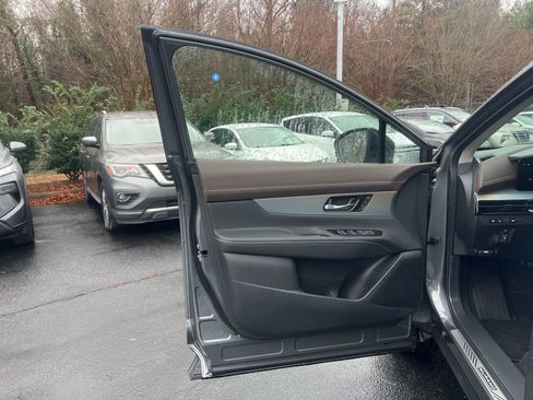 New 2026 Nissan Murano Platinum image 32