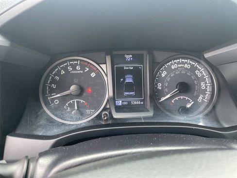 Used 2023 Toyota Tacoma TRD Sport w/ TRD Premium Sport Package AWD/4WD image 12