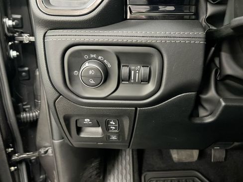 New 2026 RAM 1500 Limited AWD/4WD image 19
