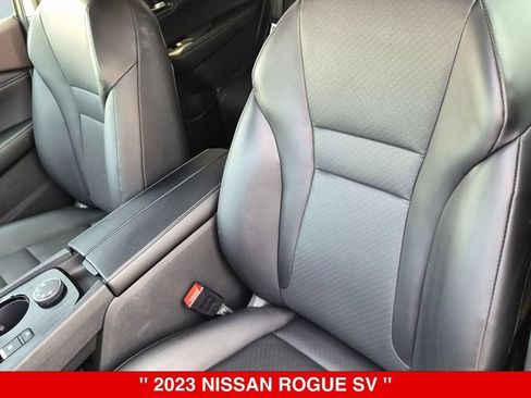 Certified 2023 Nissan Rogue SV w/ SV Premium B Package AWD/4WD image 16
