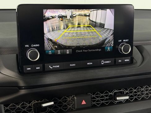 Used 2025 Honda Accord SE image 18