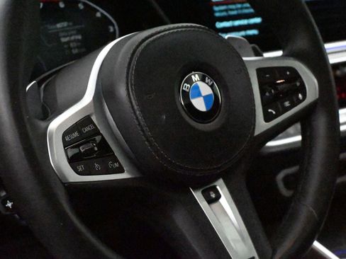 Used 2021 BMW X6 M50i w/ Premium Package image 12