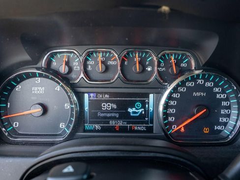 Used 2018 Chevrolet Tahoe LS RWD image 35