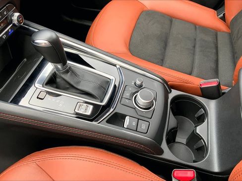 Certified 2025 MAZDA CX-5 Carbon Edition AWD/4WD image 17