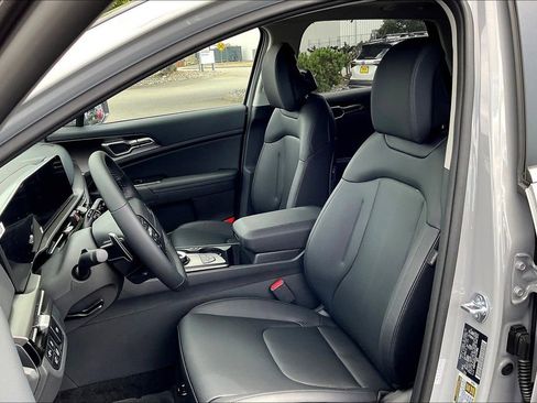 New 2026 Kia Sportage EX w/ EX Panoramic Sunroof Package image 11