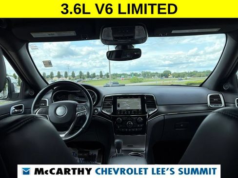 Used 2019 Jeep Grand Cherokee Limited AWD/4WD image 36