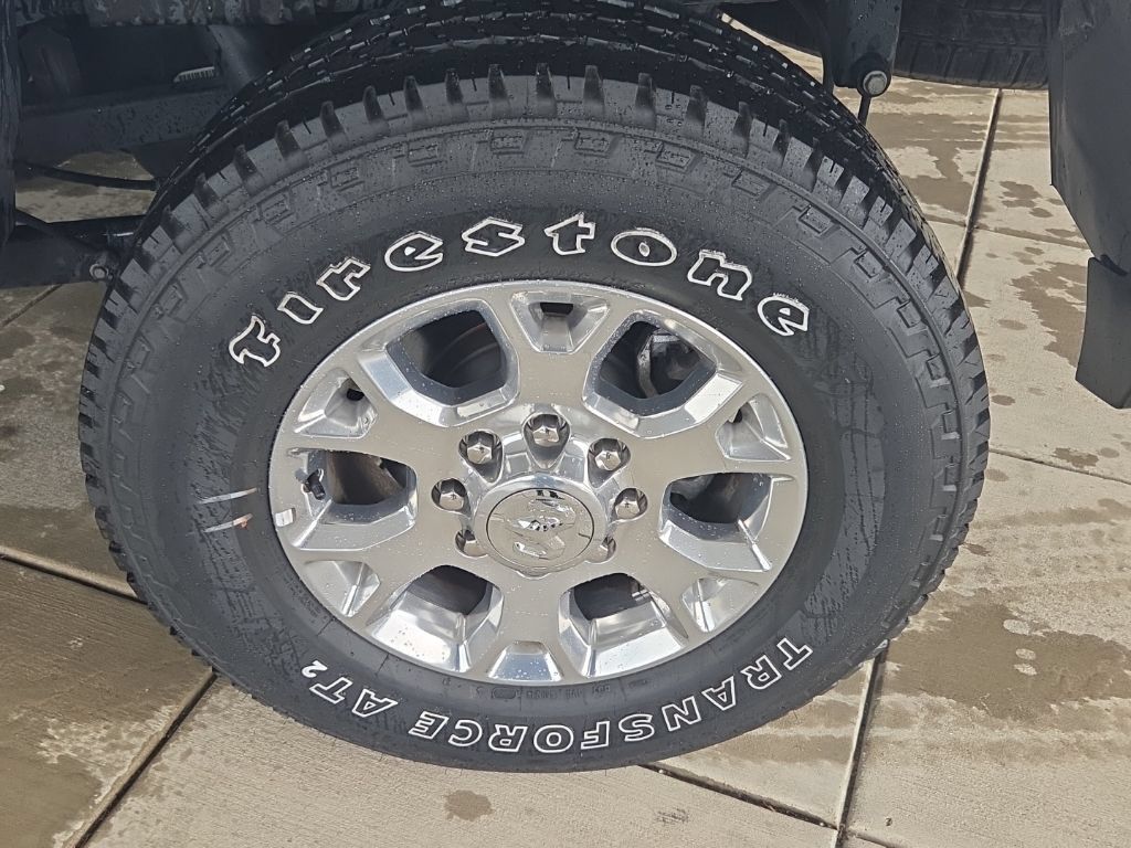 Used 2024 RAM 2500 Laramie w/ Safety Group AWD/4WD image 10