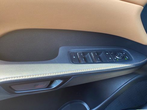 Used 2023 Lexus RX 350 Premium image 19