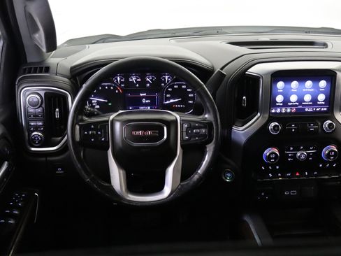 Used 2021 GMC Sierra 1500 SLT image 17