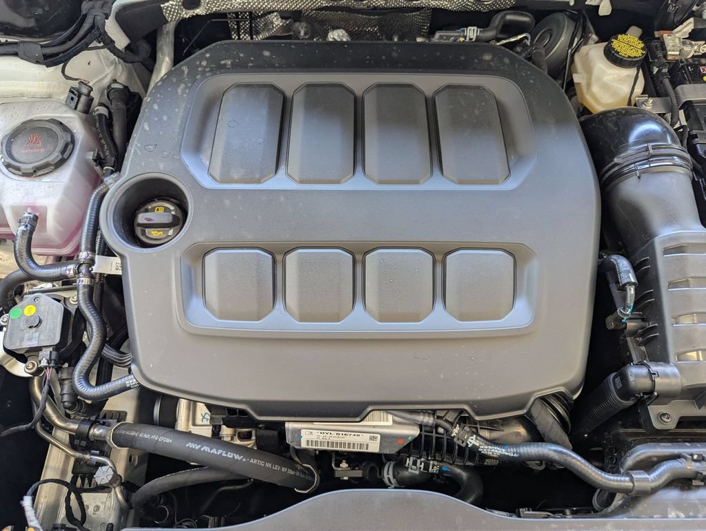 Certified 2025 Volkswagen Tiguan S FWD image 22