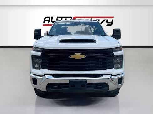 Used 2025 Chevrolet Silverado 3500 W/T w/ WT Convenience Package AWD/4WD image 2