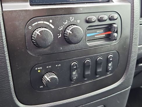Used 2003 Dodge Ram 3500 Truck 4x4 Quad Cab image 25