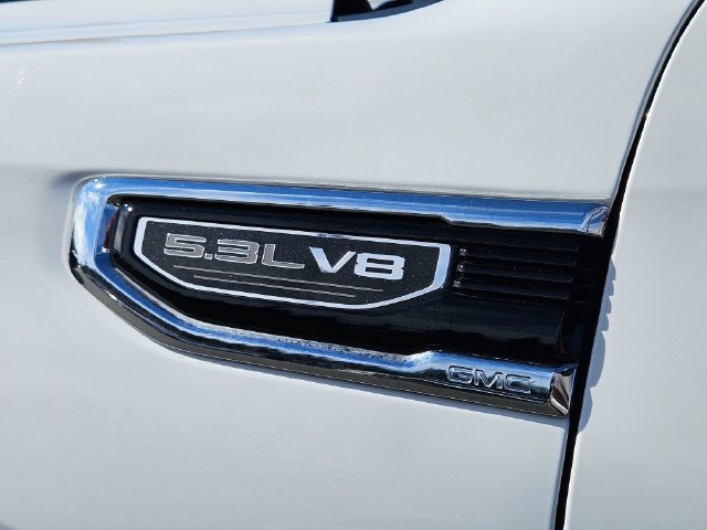 Used 2025 GMC Sierra 1500 SLT AWD/4WD image 11