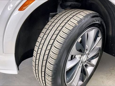 Used 2020 Buick Encore GX Essence w/ Advanced Technology Package AWD/4WD image 33