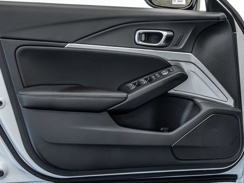 New 2026 Acura Integra FWD image 9