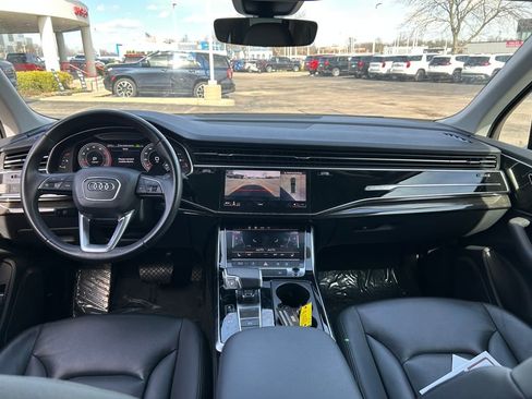 Used 2022 Audi Q7 3.0T Premium image 9