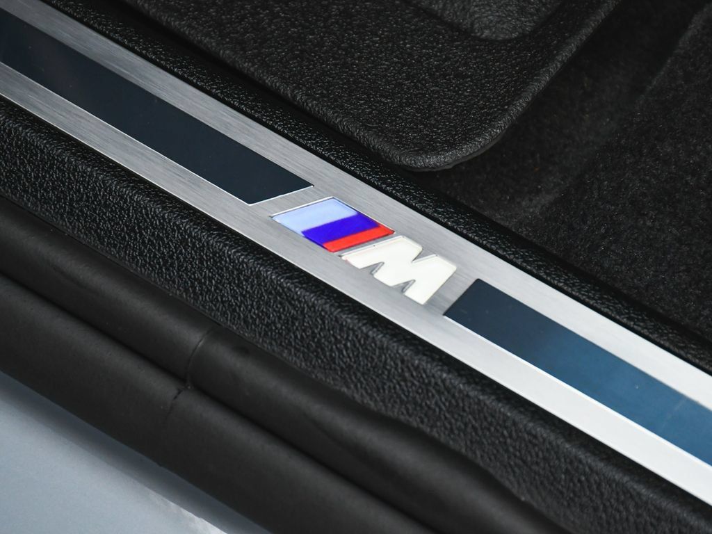 Used 2026 BMW XM Label Red AWD/4WD image 13