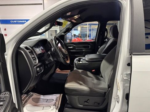 Used 2024 RAM 3500 Big Horn image 7