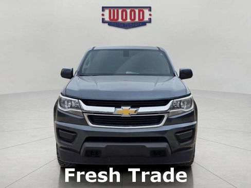 Used 2019 Chevrolet Colorado LT image 2
