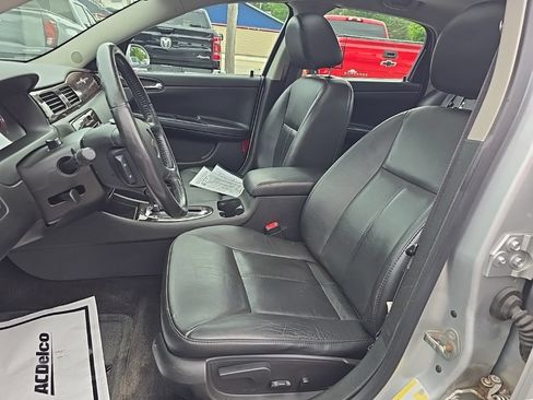 Used 2014 Chevrolet Impala LTZ FWD image 8
