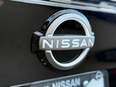 New 2026 Nissan Kicks SR image 10