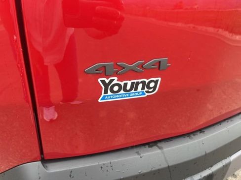 New 2026 Jeep Cherokee Laredo image 10