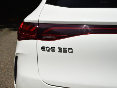 Used 2023 Mercedes-Benz EQE 350+ 4MATIC SUV image 35