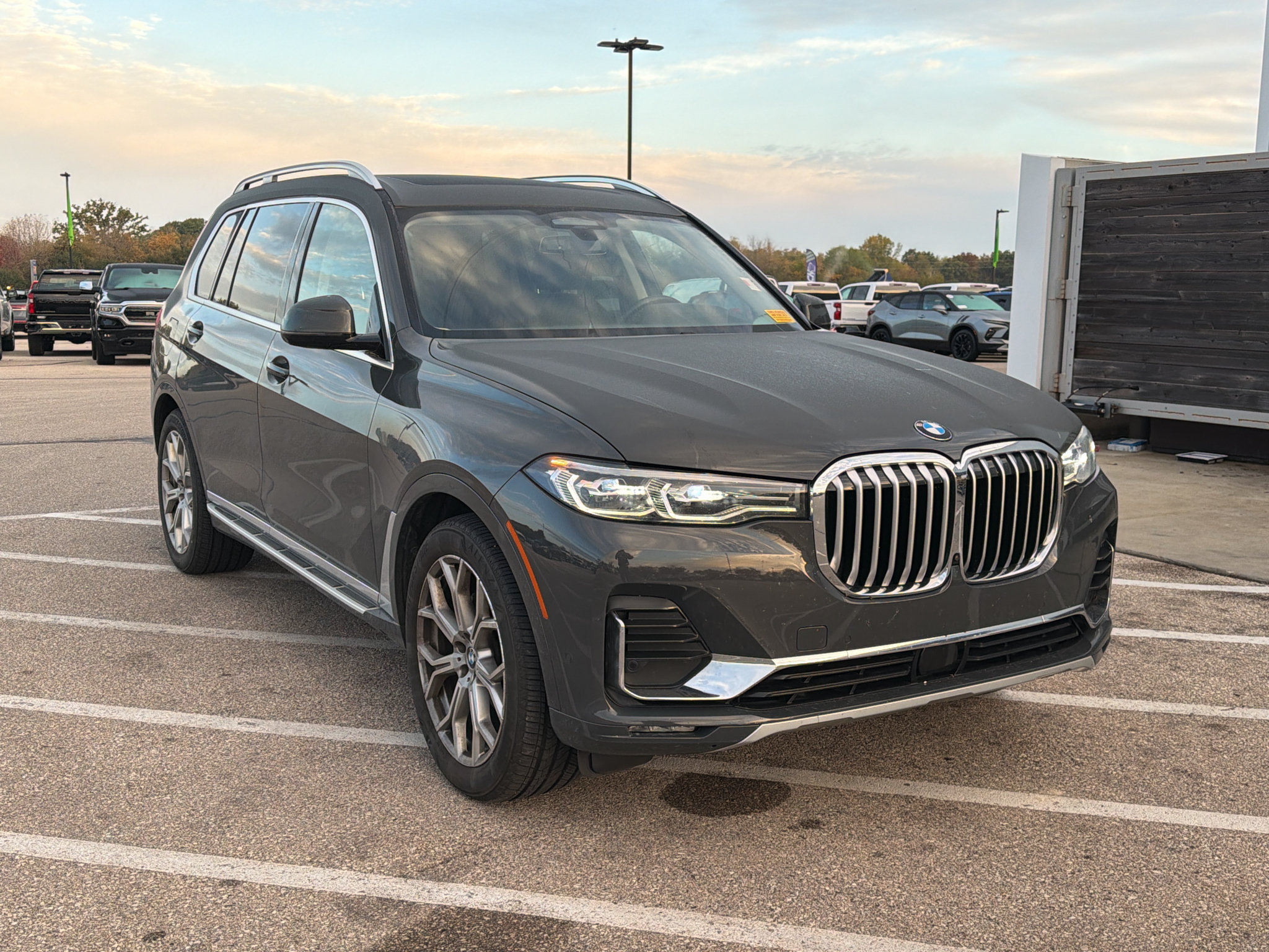 Used 2022 BMW X7 xDrive40i w/ Executive Package AWD/4WD image 8